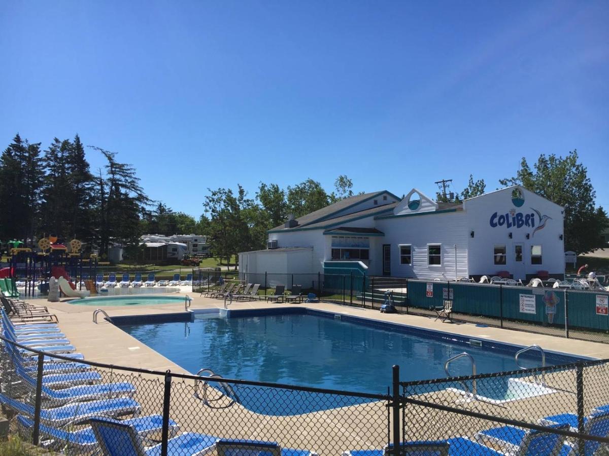 Motel And Camping Colibri Caraquet Extérieur photo